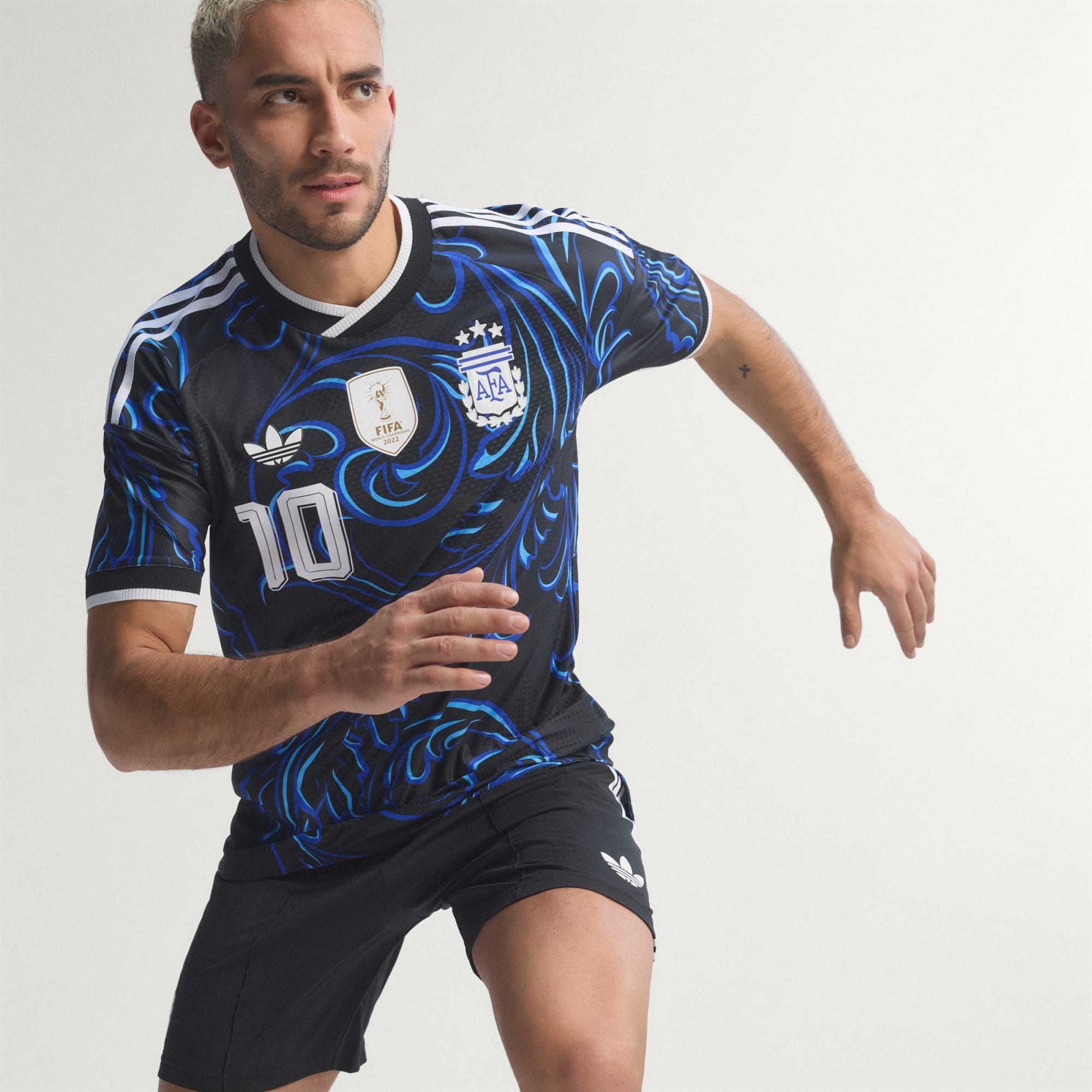 Camiseta Alternativa Selección Argentina 26 Messi Versión Jugador
