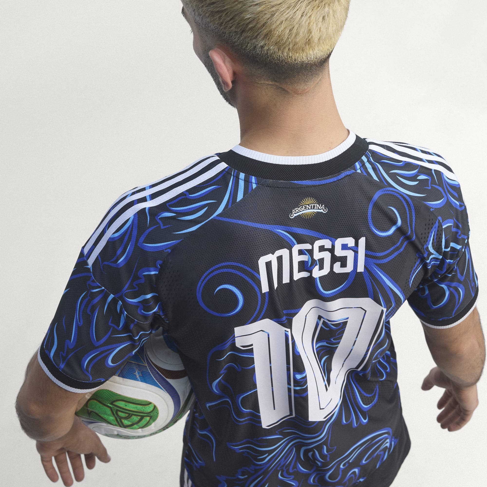 Camiseta Alternativa Selección Argentina 26 Messi Versión Jugador