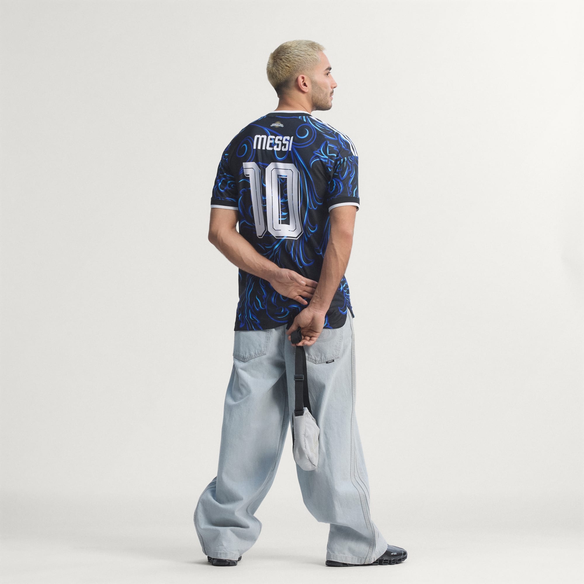 Camiseta Alternativa Selección Argentina 26 Messi Versión Jugador